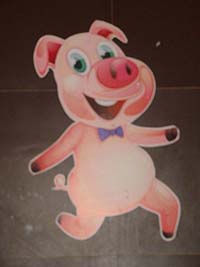 Pig cutout